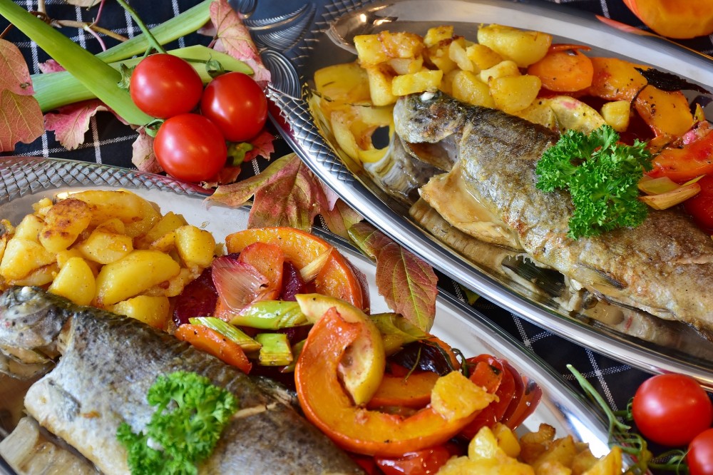 Leckere Forelle essen in der Gaststätte zum Wiesengrund