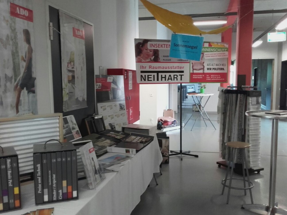 Der Stand von Raumausstatter Neithart bei der Gewerbeschau in Rochlitz 